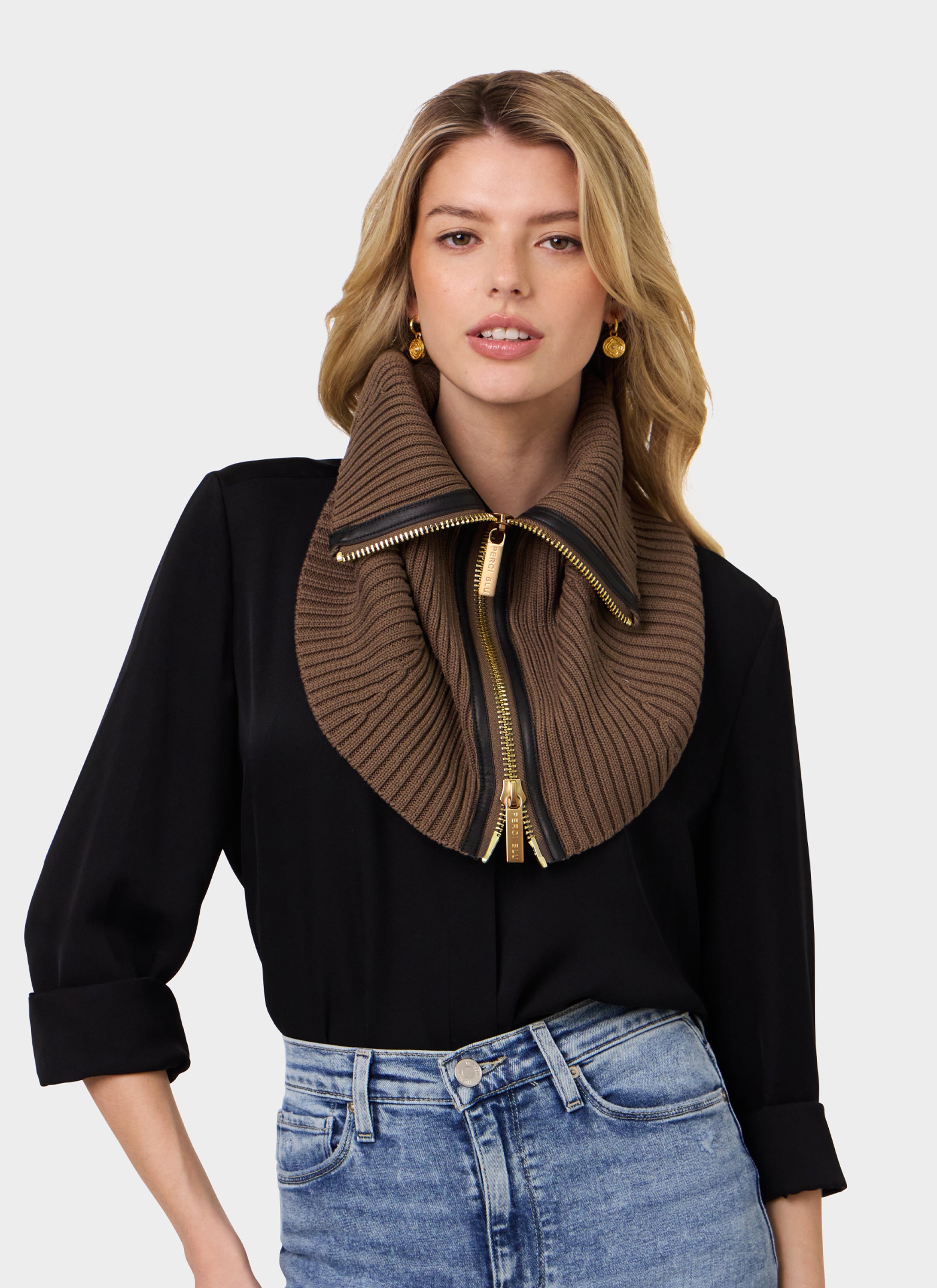 The Perci Blu™ Classic Oak & Brown Gold